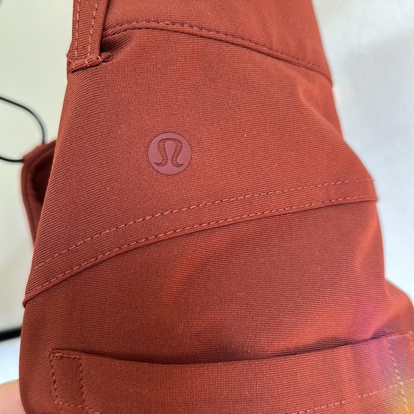 Lululemon sleek city pant, rust, size 2 - Picture 2 of 4